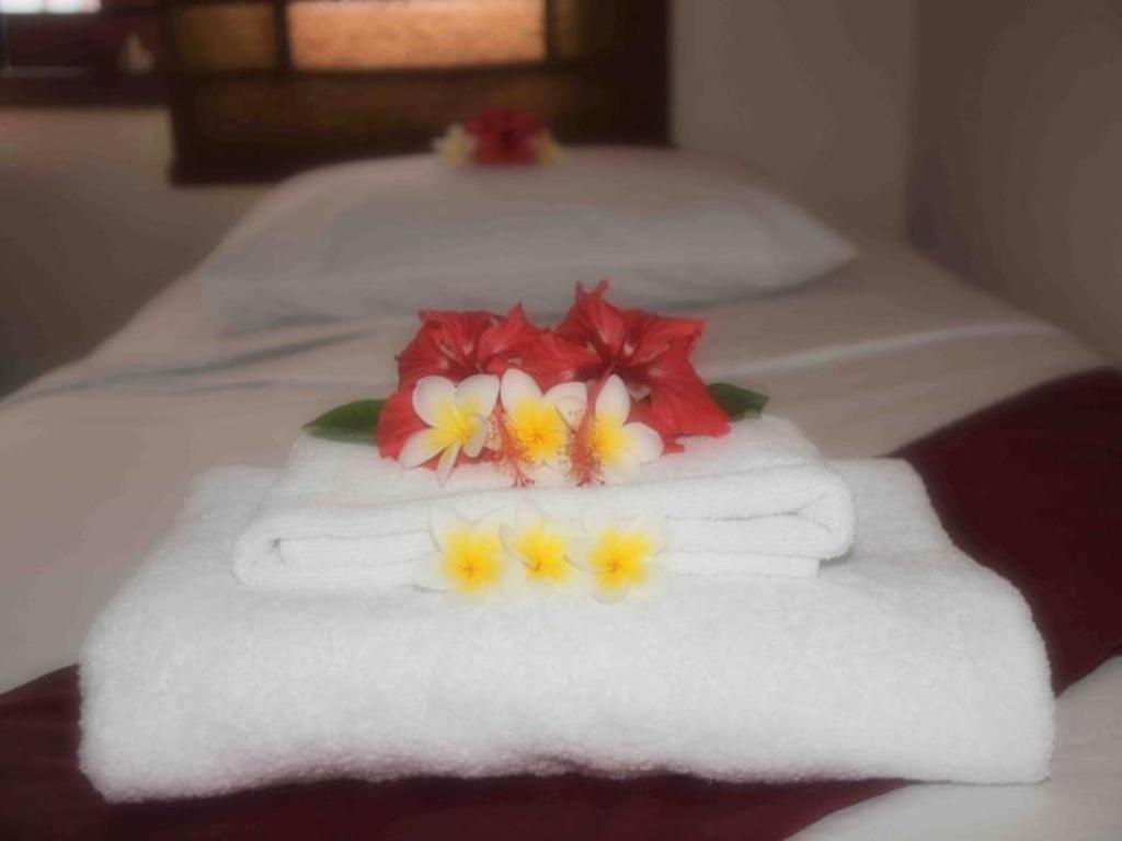 Al-Isha Dharamshala Hotel Kuta  Bagian luar foto