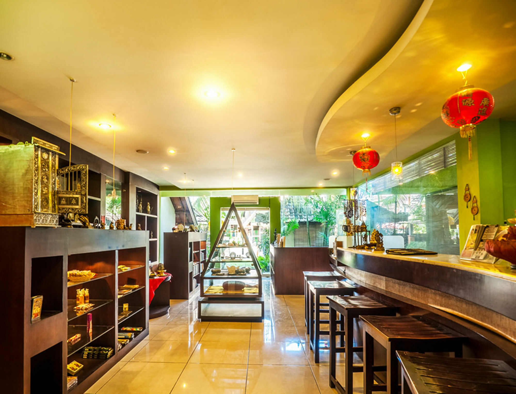 Al-Isha Dharamshala Hotel Kuta  Bagian luar foto